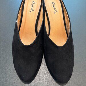 Qupid Black Block Heel Mules | Women’s 7